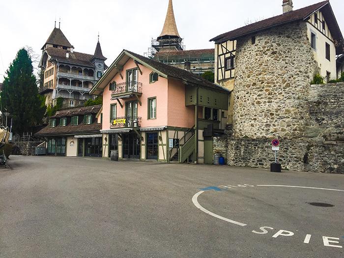 Hotel Schlosspintli Spiez Extérieur photo