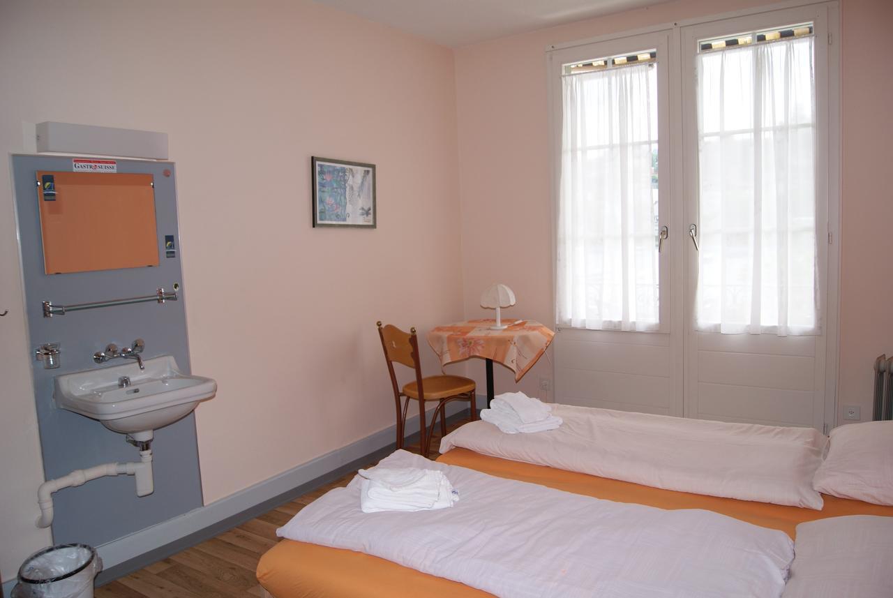 Hotel Schlosspintli Spiez Extérieur photo