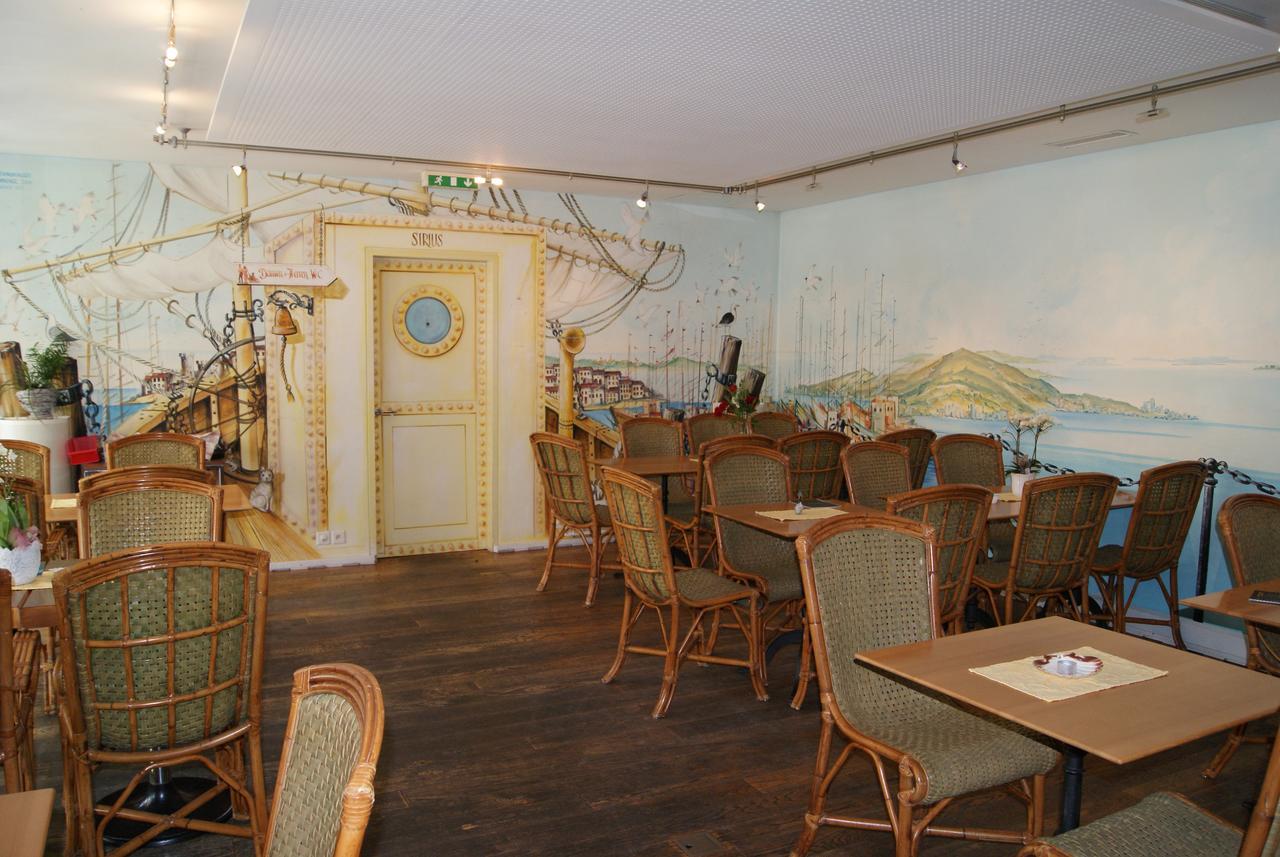 Hotel Schlosspintli Spiez Extérieur photo